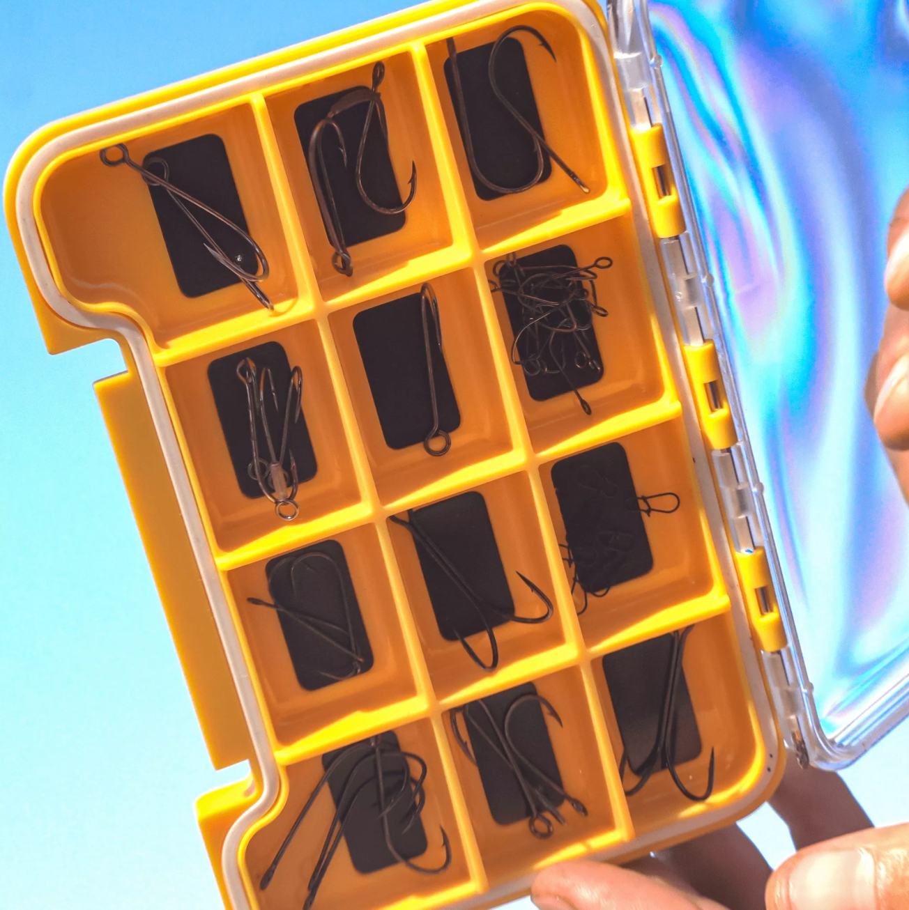 Kaste Golden Catch Magnetic Hook Case MHC-1410